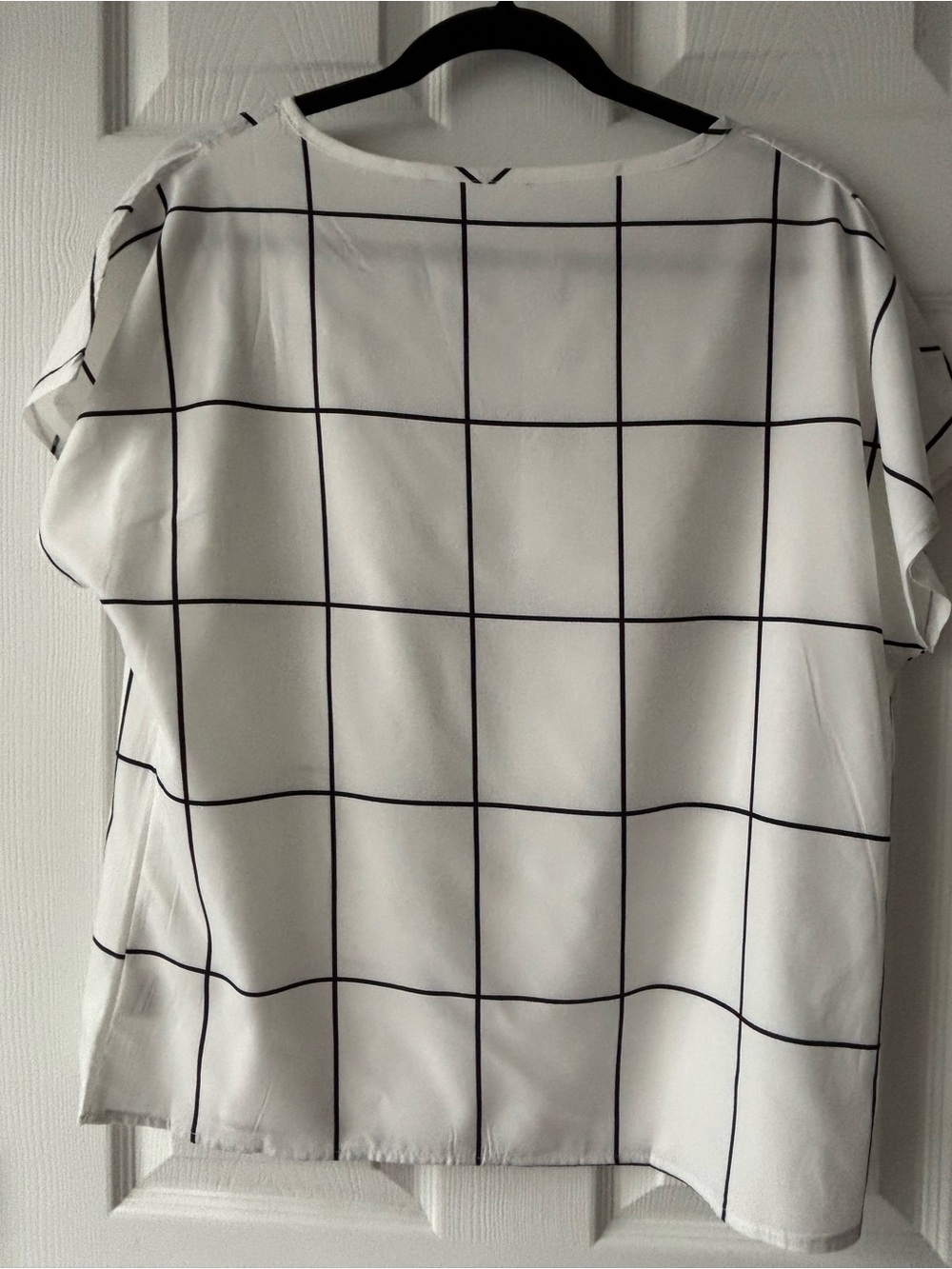 Black & White Grid Print Short Sleeve Size L Women’s Blouse